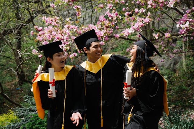 photograph-of-a-group-of-friends-celebrating-their-graduation